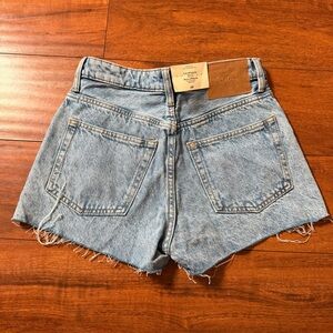 H&M Light Blue Cutt off Jean Shorts Sz 2